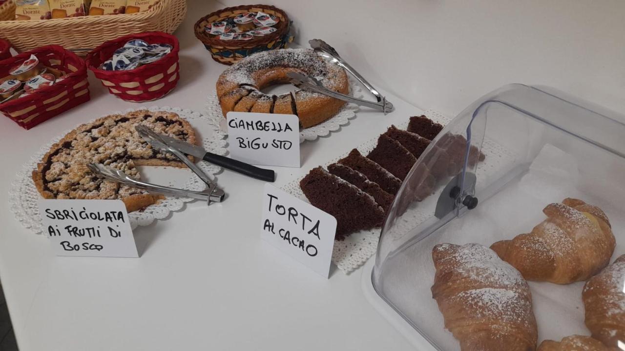 Al Giglio - Affittacamere Cariati Eksteriør bilde